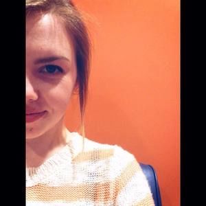 Meet your Posher, Alexis