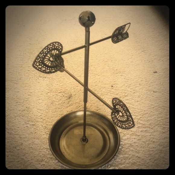 Claire's jewelry stand