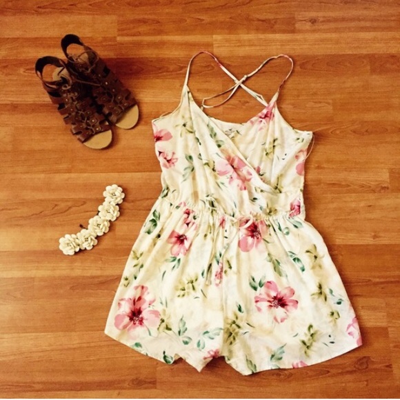 Hollister Other - ⚡️Traded⚡️