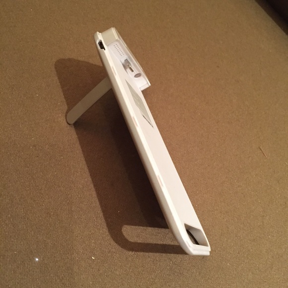 APPLE MFi CERTIFIED IPHONE 5  BATTERY CHARGER CASE - Picture 1 of 4