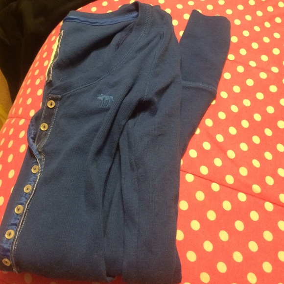 Abercrombie blue long sleeve shirt