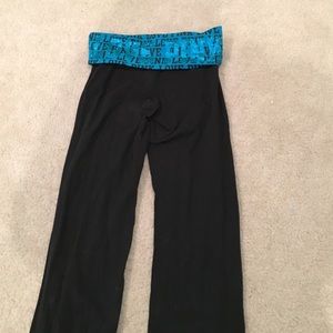 PINK VS yoga pants. Black 35". XS   LOVE PINK