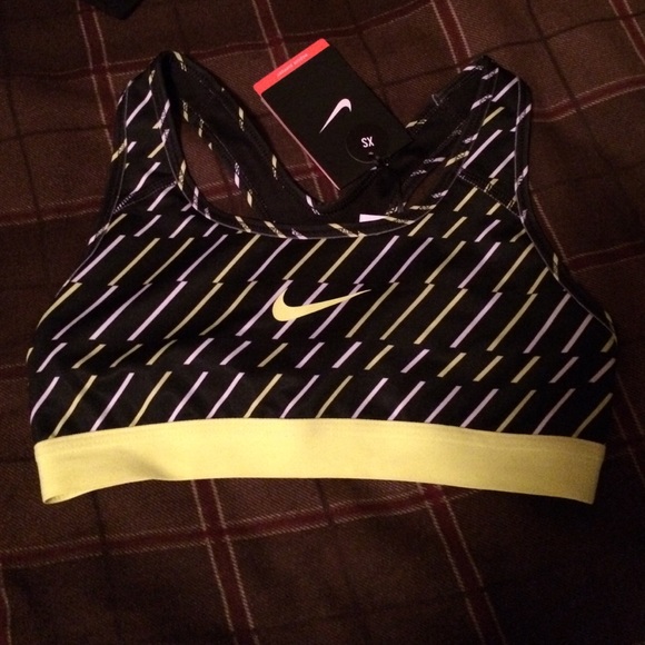 Nike sports bra
