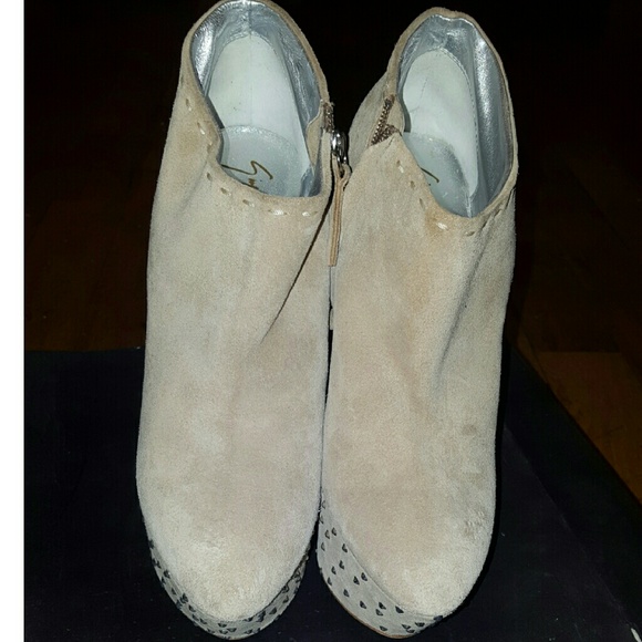 Brand new Giuseppe Zanotti wedges - Picture 2 of 2