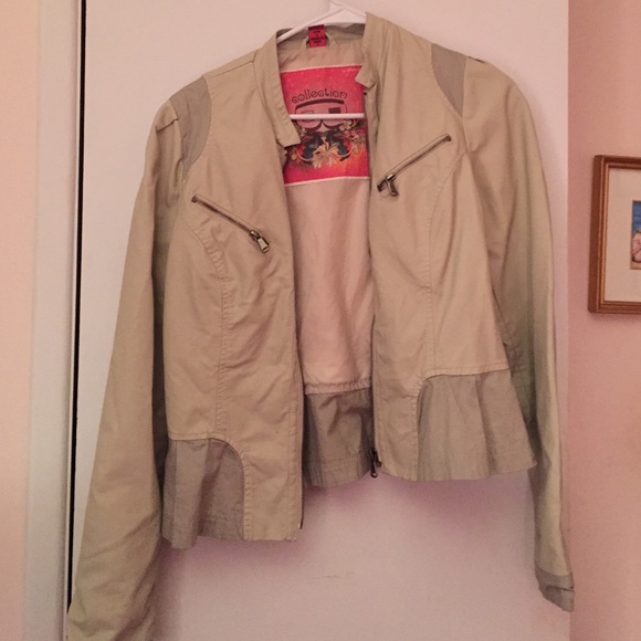 Neutral Jacket
