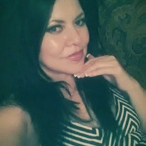 Meet your Posher, Karla