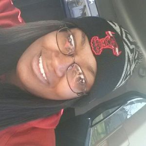 Meet your Posher, Tanisha