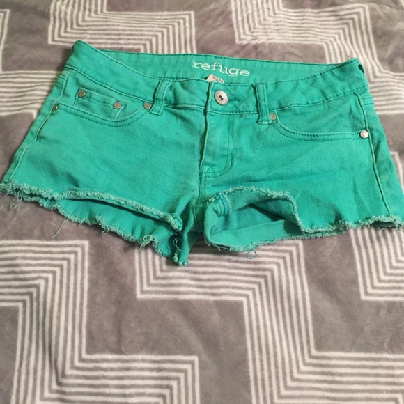 Sea green refuge shorts
