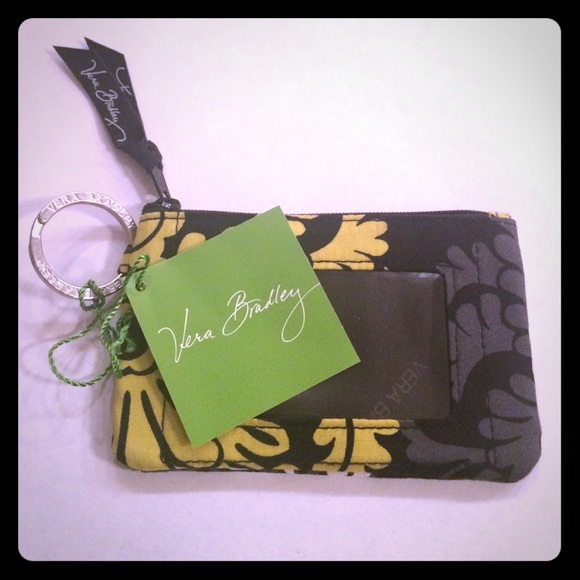 Vera Bradley Handbags - NWT - Vera Bradley Zip ID Case 🌼