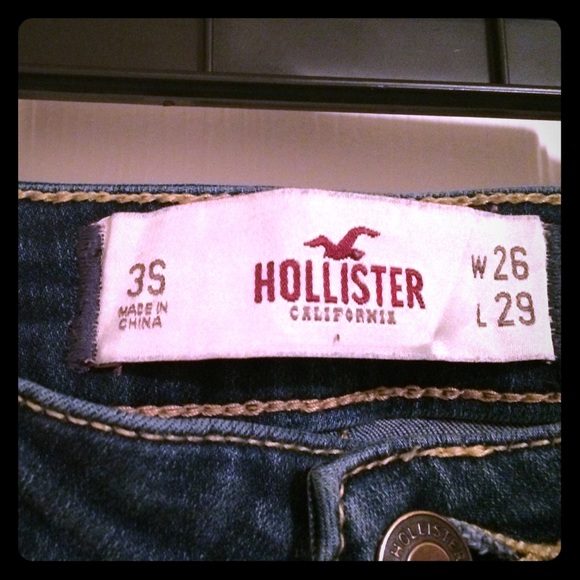 Size 3 short Super skinny Hollister jeans