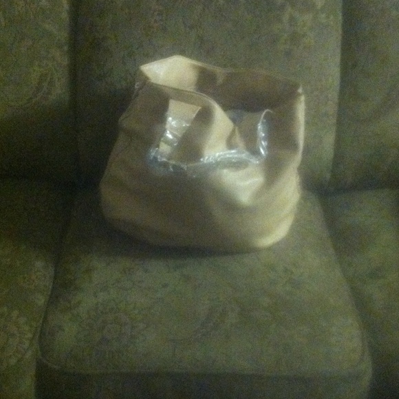 V Couture by Kooba women's bag - Picture 3 of 4