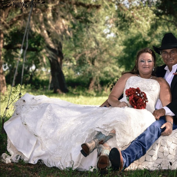 Wedding dress