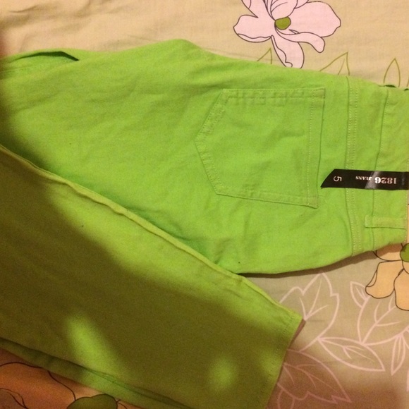1826 green jeans