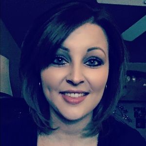 Meet your Posher, Mallory