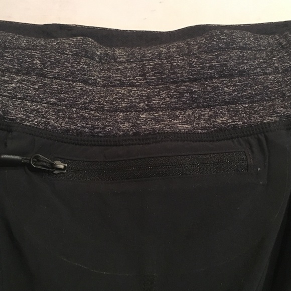 LULULEMON shorts! - Picture 3 of 4