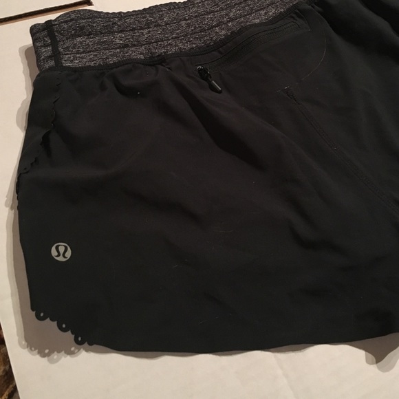 LULULEMON shorts! - Picture 4 of 4