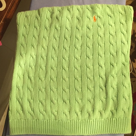 Women's Ralph Lauren sleeveless cable knit sweater