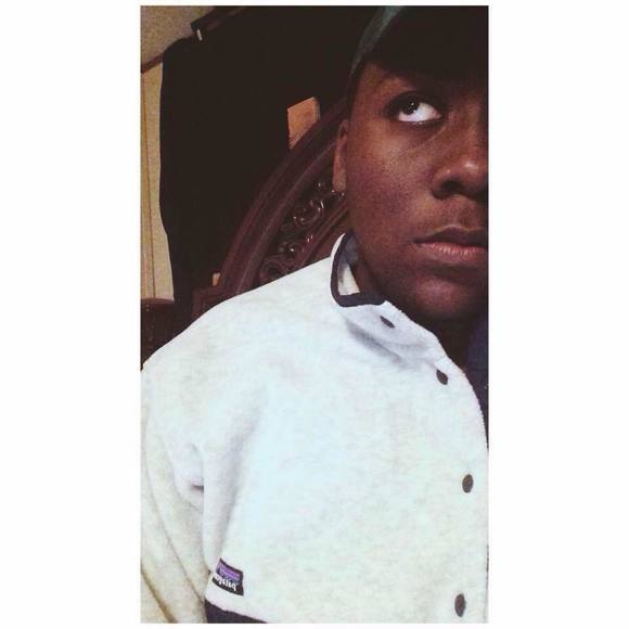Meet your Posher, Devin - Picture 1 of 1