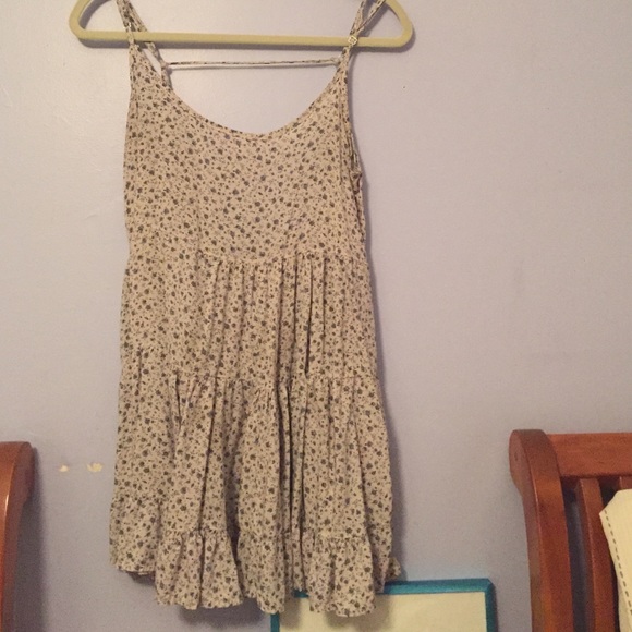 Brandy Melville Dresses & Skirts - Brandy melville jada dress
