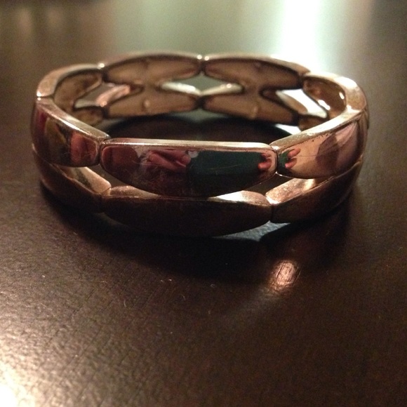 Silver bangle