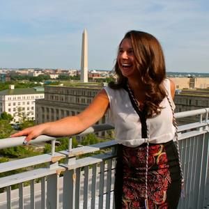 Meet your Posher, Naomi