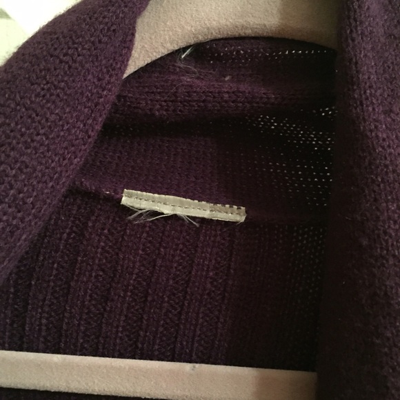 Unique button cardigan - Picture 4 of 4