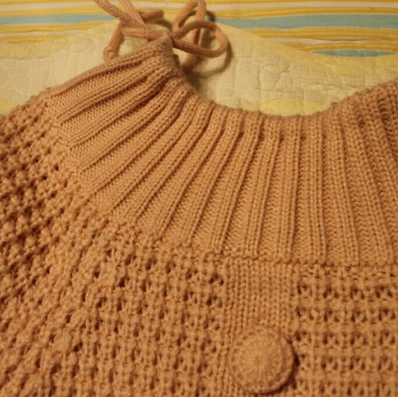 Vintage Knit Sweater - Picture 2 of 3