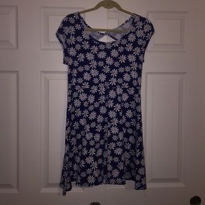 Mini daisy dress
