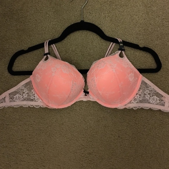 Victoria's Secret limited edition bombshell 34C