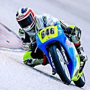 Meet your Posher, Carlos