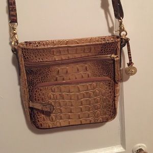 Tan Brahmin Purse! 🍁