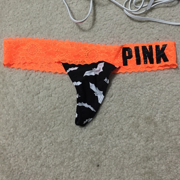 PINK undies