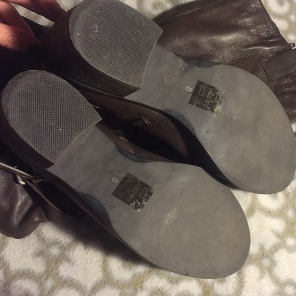 Brown Leather Boots - Picture 4 of 4