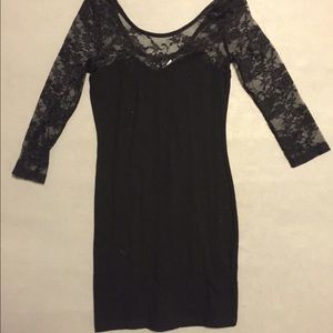 H&M Black tunic with lace. Size 4.