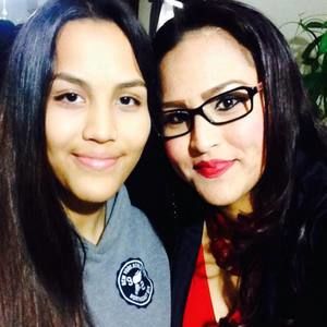 Meet your Posher, Angy