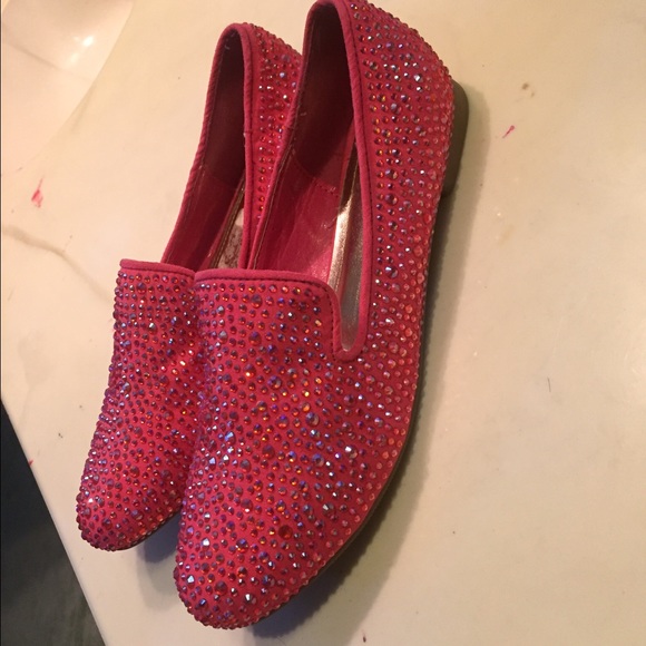 Shoes - Picture 2 of 3