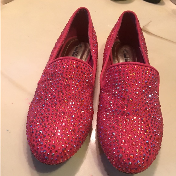 Shoes - Picture 3 of 3