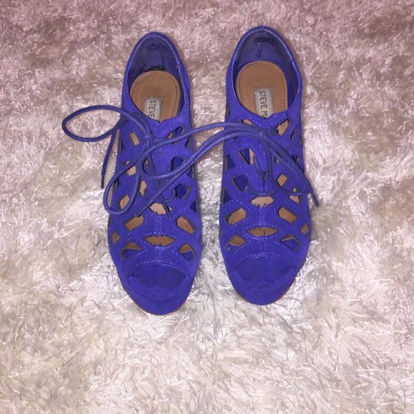 Steve Madden wedges electric blue lace up - Picture 1 of 3