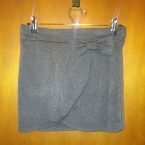 Grey mini skirt with bow detail