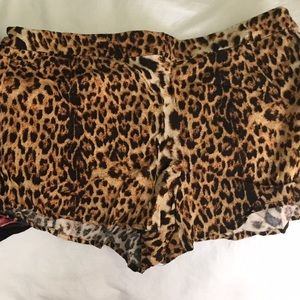 Forever 21 cheetah/leopard print shorts