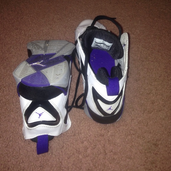 Jordan True Flights. - Picture 2 of 4