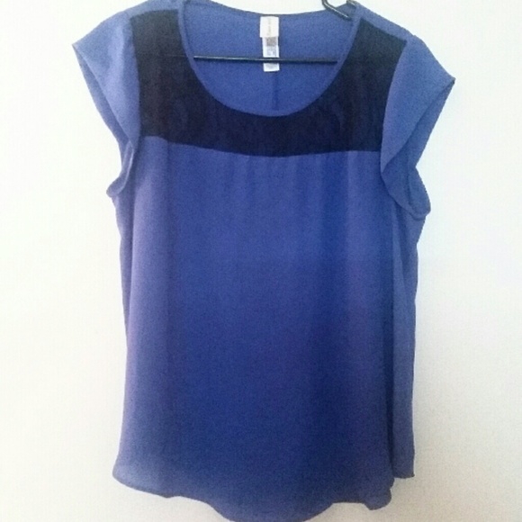 Pure Energy Tops - Flowy blue dress shirt