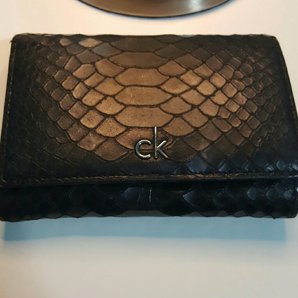 Calvin Klein Snake Embossed Genuin Leather Wallet