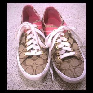 Coach tennis shoes