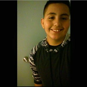 Meet your Posher, Efrain