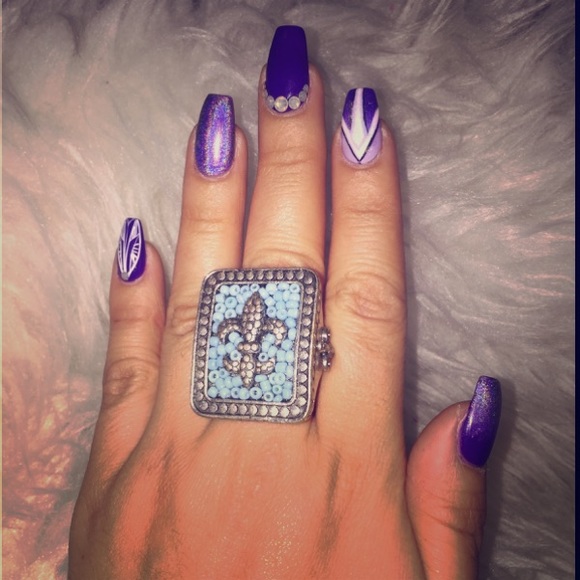 Accessories - Fleur-de-lis Ring