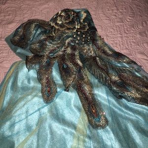 Beautiful peacock prom dress!!!!!