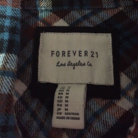 NWOT Forever21 long sleeve button up flannel shirt - Picture 3 of 3