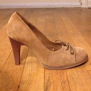 📻Vintage Gianni Bini suede tan brown shoes