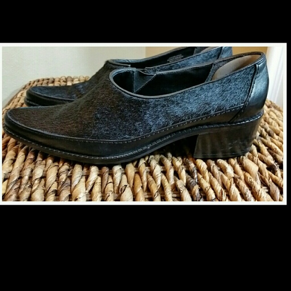 MATISSE Beautiful Calf Hair Black Pointy Shoes - Picture 2 of 3